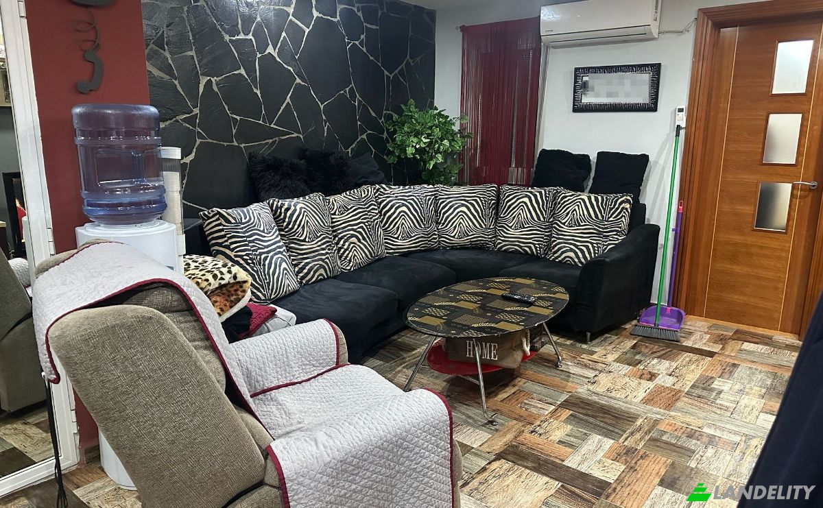 Townhouse for Sale C Alcalde Romero Raggio, Carretera de Cadiz, Malaga, Andalusia, Spain. Photo 1
