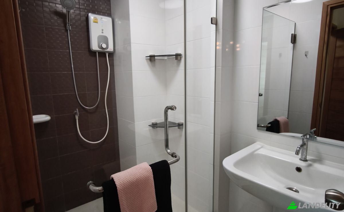 Condo for Sale 1 Hua Hin 5 Alley, Tambon Hua Hin, Amphoe Hua Hin, Chang Wat Prachuap Khiri Khan 77110, Hua Hin, Hua Hin District, Prachuap Khiri Khan, Thailand. Photo 7