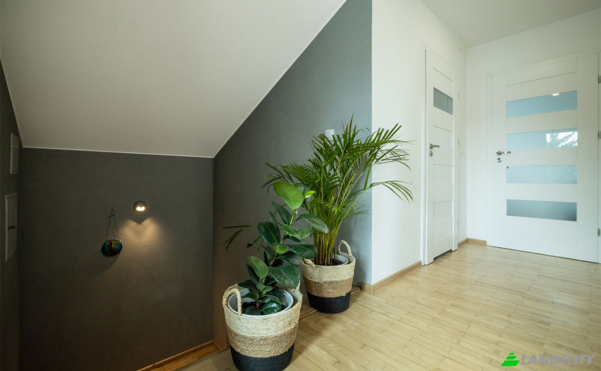 Villa for Sale Lakowa 31, 98-100 Lask, Lask, Lask County, Lodz Voivodeship, Poland. Photo 11
