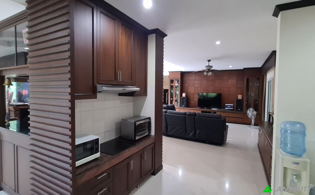 Villa for Rent 18 143 Soi Sreekor, Tambon Kathu, Amphoe Kathu, Chang Wat Phuket 83120, Kathu, Kathu District, Phuket, Thailand. Photo 7