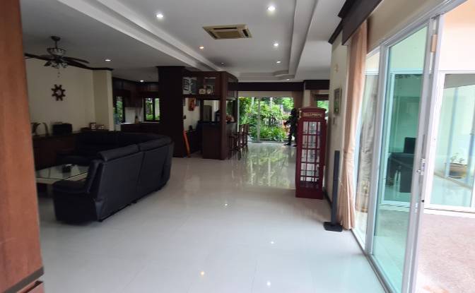 Villa for Rent 18 143 Soi Sreekor, Tambon Kathu. Photo#8 Villa for Rent 18 143 Soi Sreekor, Tambon Kathu. Photo#8