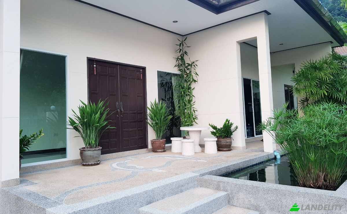 Villa for Sale 18 143 Soi Sreekor, Tambon Kathu, Amphoe Kathu, Chang Wat Phuket 83120, Kathu, Kathu District, Phuket, Thailand. Photo 1