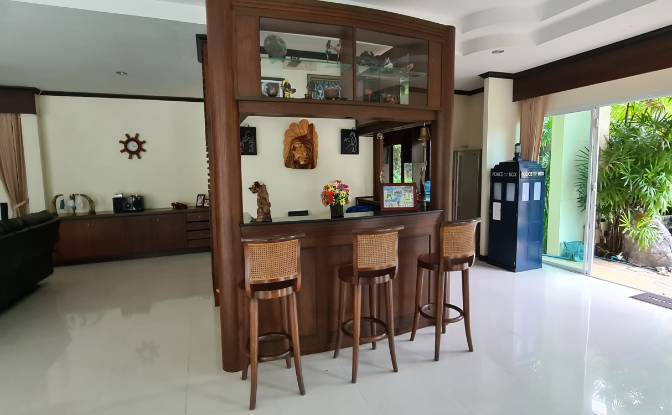 Villa for Sale 18 143 Soi Sreekor, Tambon Kathu. Photo#7 Villa for Sale 18 143 Soi Sreekor, Tambon Kathu. Photo#7