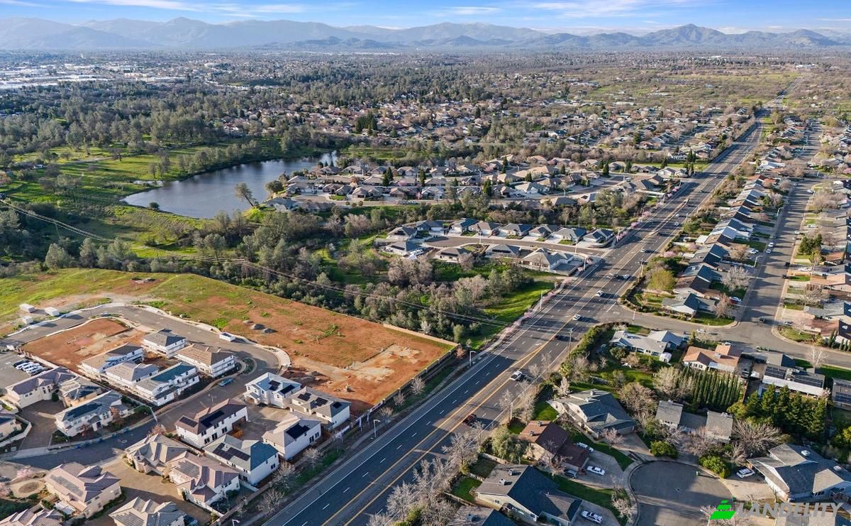 Land Lot for Sale 2216 Milano Trail, Redding, Shasta County, California, United States, CA 96003, USA. Photo 2