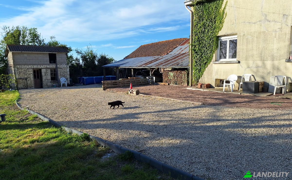 Single Family Home for Sale 18 Lieu dit, 86230 Serigny, Serigny, Vienne, Nouvelle-Aquitaine, France. Photo 8