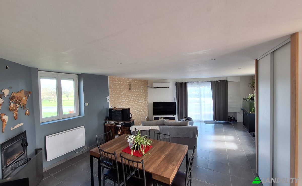 Single Family Home for Sale 18 Lieu dit, 86230 Serigny, Serigny, Vienne, Nouvelle-Aquitaine, France. Photo 9