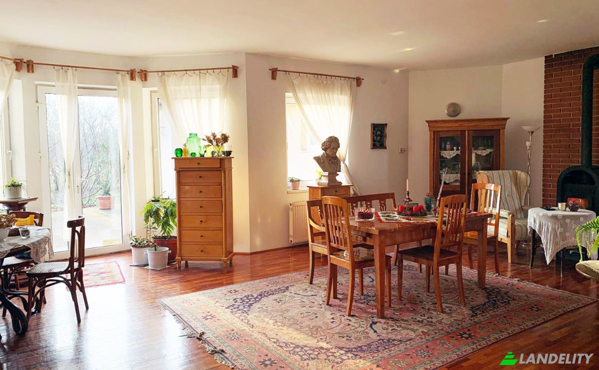 Villa for Sale Aba, Abai, Fejer, Hungary, Hrsz 63Sz Fout 093 6, 8127 Hungary. Photo 9