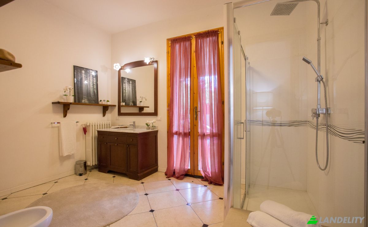 Single Family Home for Sale Via Monte Capra, 40037 Sasso Marconi BO, Sasso Marconi, Metropolitan City of Bologna, Emilia-Romagna, Italy. Photo 11