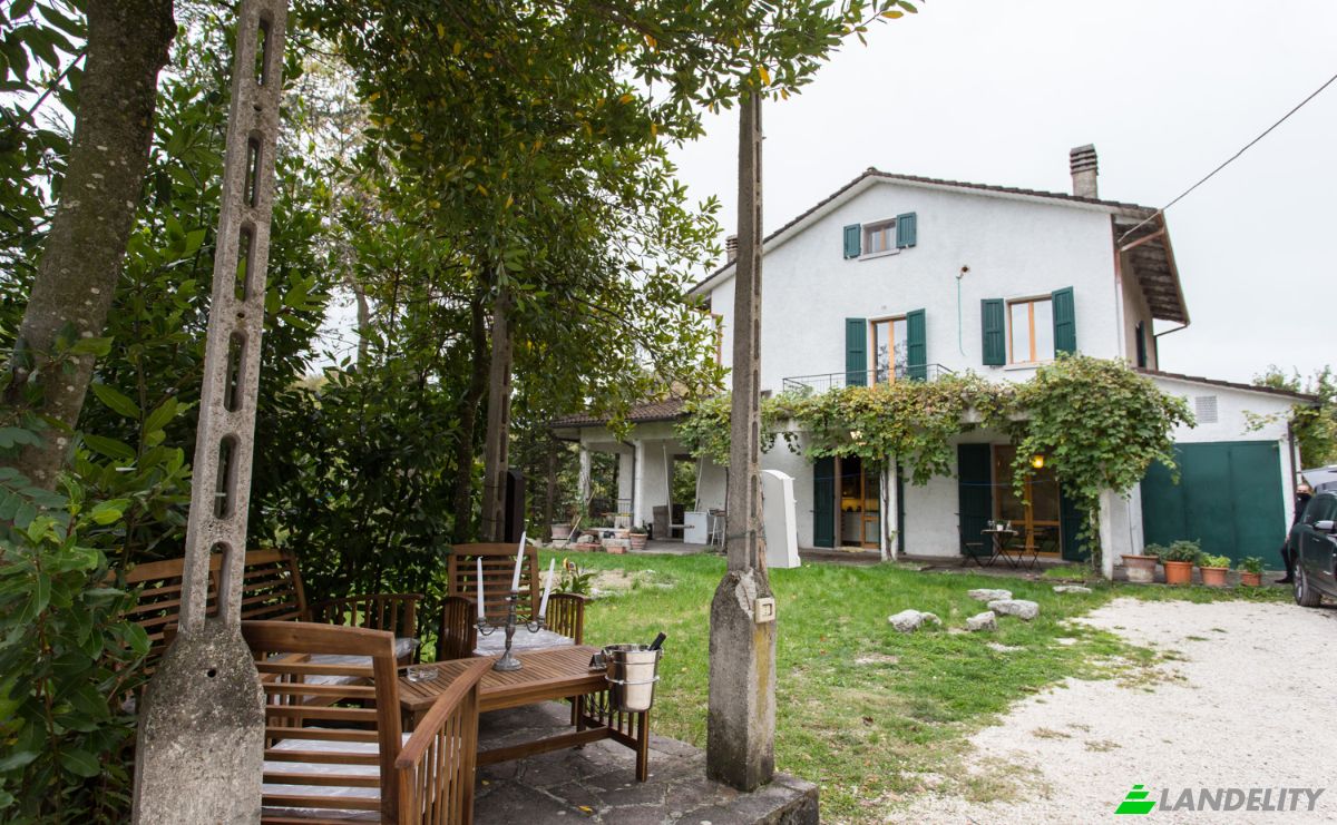 Single Family Home for Sale Via Monte Capra, 40037 Sasso Marconi BO, Sasso Marconi, Metropolitan City of Bologna, Emilia-Romagna, Italy. Photo 19