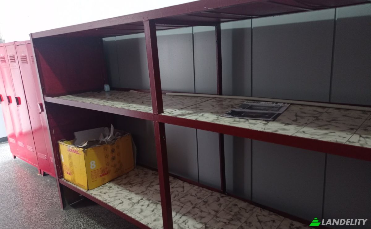 Commercial Building for Sale Tsentar, ul III-mu March 1, 3600 Lom, Lom, Montana Province, Bulgaria. Photo 17