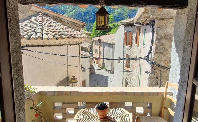 Townhouse for Sale 39 Mnt de lEglise. Photo#9 Townhouse for Sale 39 Mnt de lEglise. Photo#9