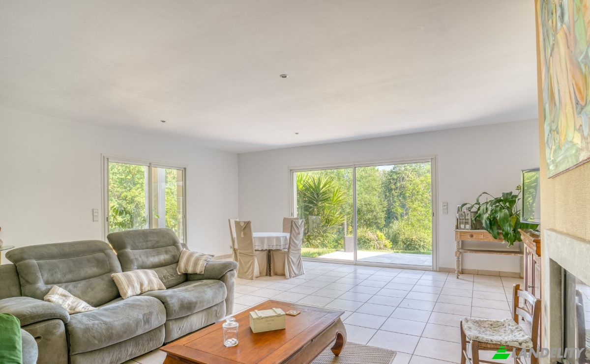 Villa for Sale 601 Av De Campagnac, 47300 Ledat, Le Ledat, Lot-et-Garonne, Nouvelle-Aquitaine, France. Photo 5