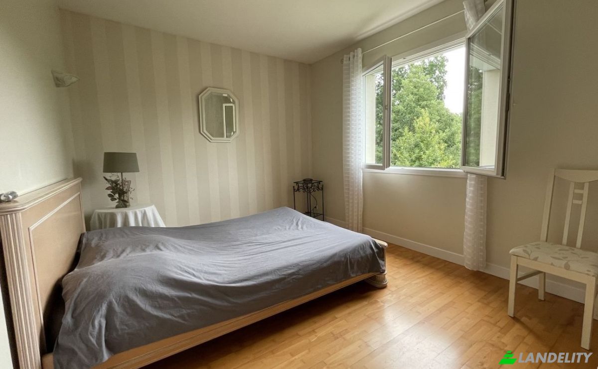 Villa for Sale 601 Av De Campagnac, 47300 Ledat, Le Ledat, Lot-et-Garonne, Nouvelle-Aquitaine, France. Photo 7
