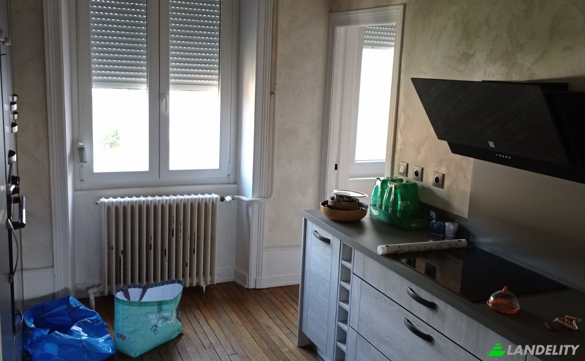 Mansion for Sale 11 Rue General de Gaulle, 55600 Montmedy, Montmedy, Meuse, Grand Est, France. Photo 21