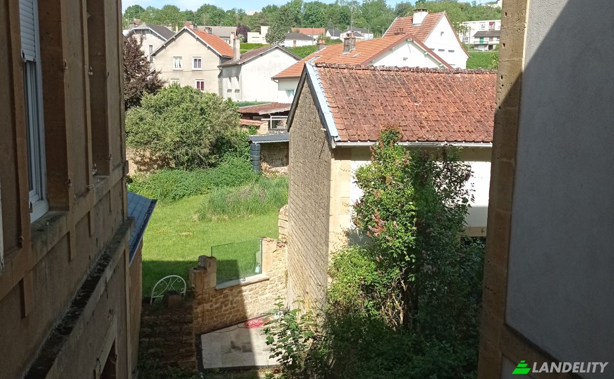 Mansion for Sale 11 Rue General de Gaulle, 55600 Montmedy, Montmedy, Meuse, Grand Est, France. Photo 22