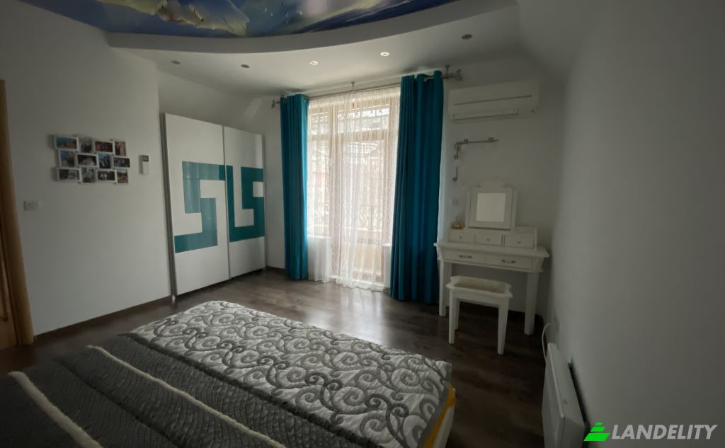 Single Family Home for Sale Sv Sv Konstantin Elena, Saints Constantine and Helena, Varna Municipality, Varna, Bulgaria. Photo 10