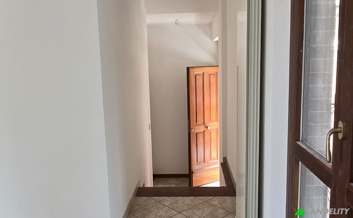 Apartment for Sale Via Iris Origo, 53045 Montepulciano SI, Montepulciano, Province of Siena, Tuscany, Italy. Photo 2