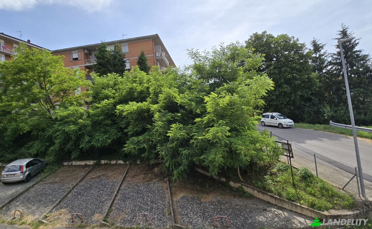 Apartment for Sale Via Iris Origo, 53045 Montepulciano SI, Montepulciano, Province of Siena, Tuscany, Italy. Photo 3