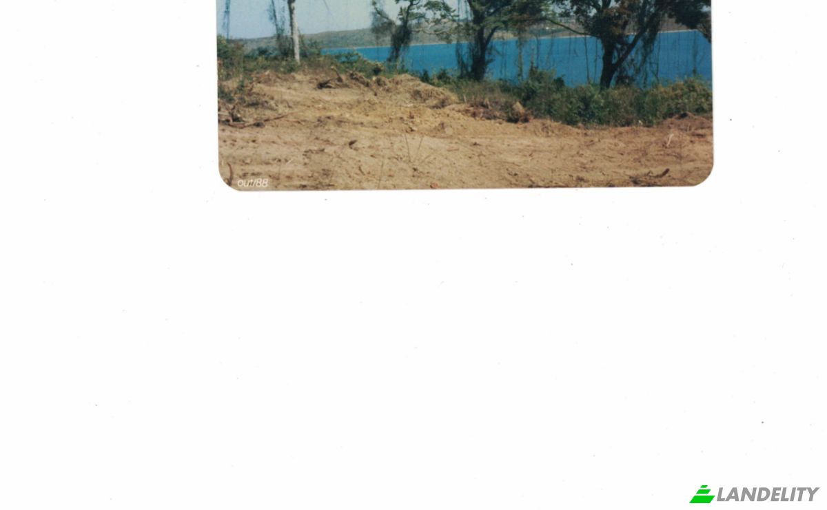 Investing/Development for Sale Albertos, Formiga, State of Minas Gerais, Brazil, 35570-000. Photo 4