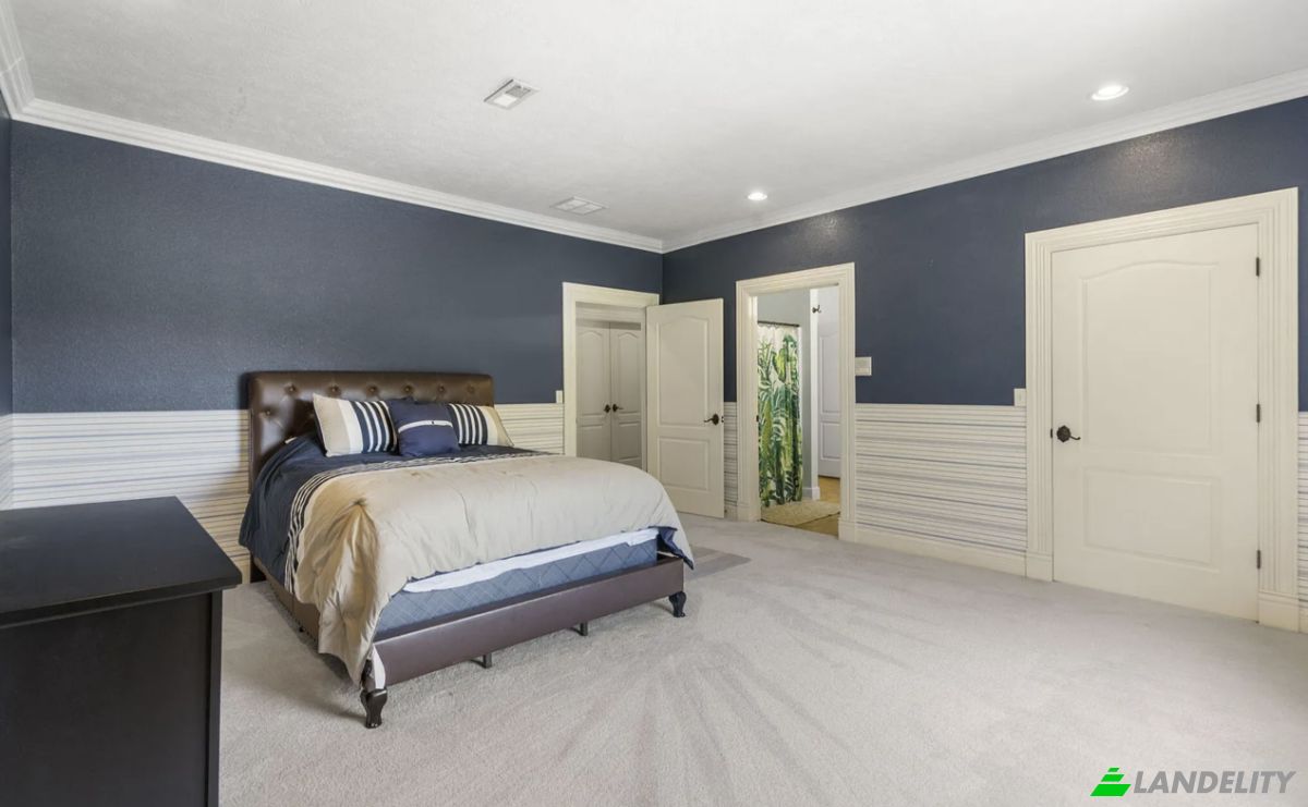 Single Family Home for Sale 200 Barnes Ln, Branson, MO 65616, USA, MARVEL CAV PK, Taney County, Missouri, United States. Photo 18