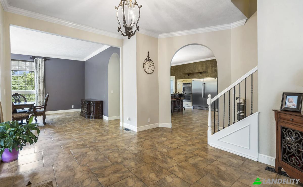 Single Family Home for Sale 200 Barnes Ln, Branson, MO 65616, USA, MARVEL CAV PK, Taney County, Missouri, United States. Photo 6