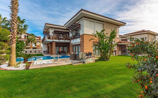 Villa Te koop Kadriye, Adnan Menderes Cd No:63. Foto#2