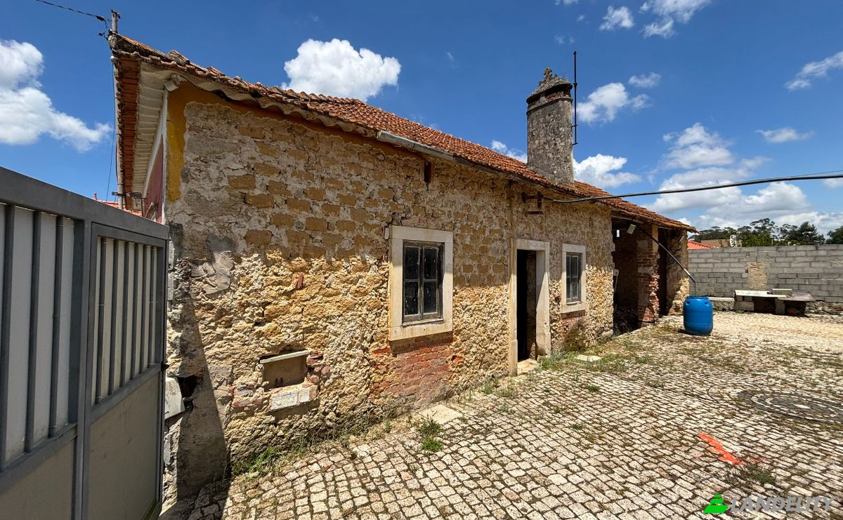 Farm/Ranch for Sale R do Pardeeiro 8, 2440 Batalha, Batalha, Leiria District, Portugal. Photo 3