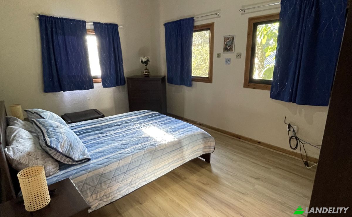 Single Family Home for Sale Jarabacoa 41000, Jarabacoa, La Vega Province, Dominican Republic. Photo 3