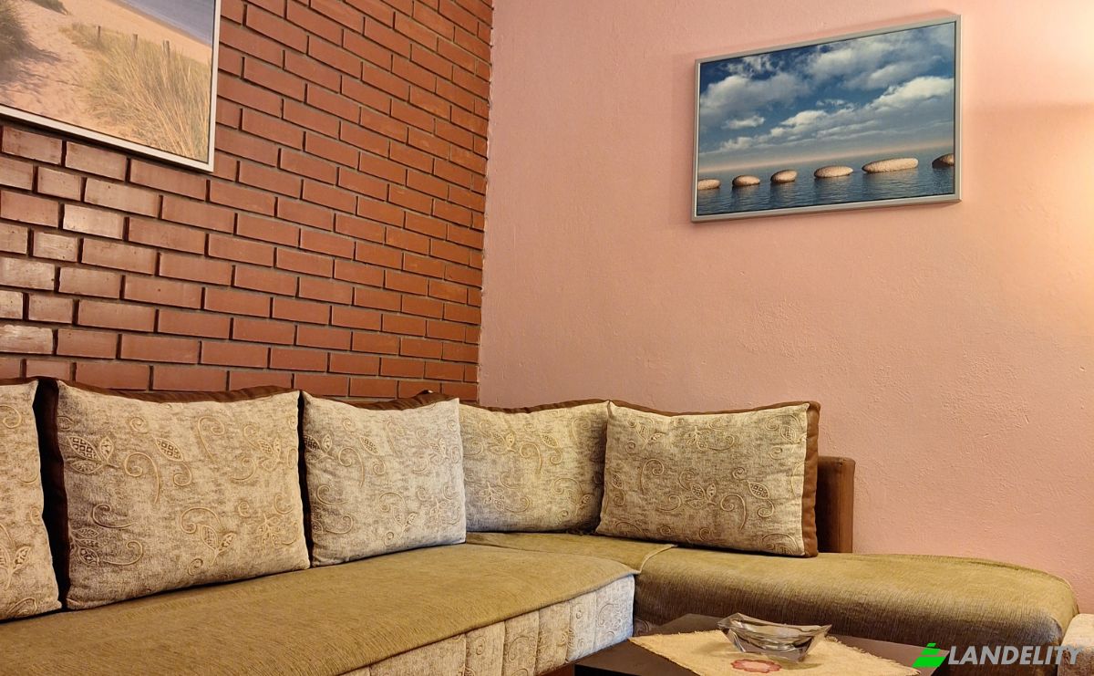 Single Family Home for Sale Save Jovanovica Dese 9, Vrdnik, Srem District, Vojvodina, Serbia. Photo 8