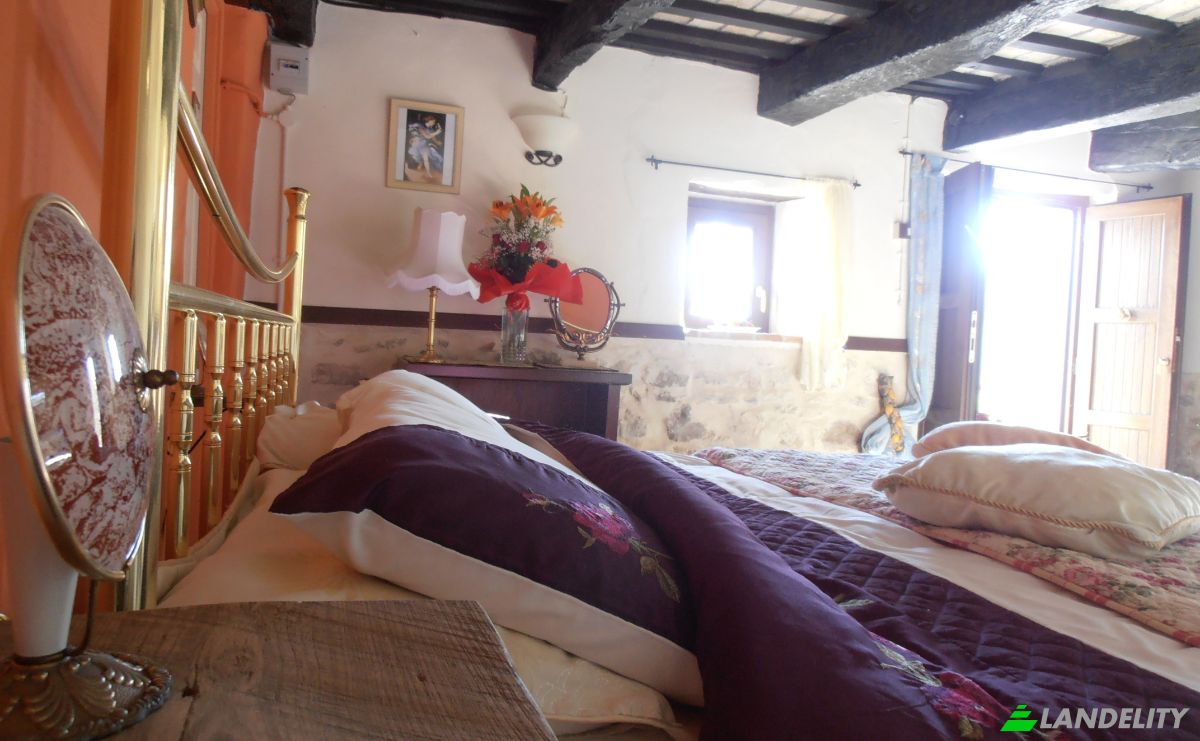 Farm/Ranch for Sale Campi Lunghi, 62011 Cingoli MC, Cingoli, Province of Macerata, Marche, Italy. Photo 13