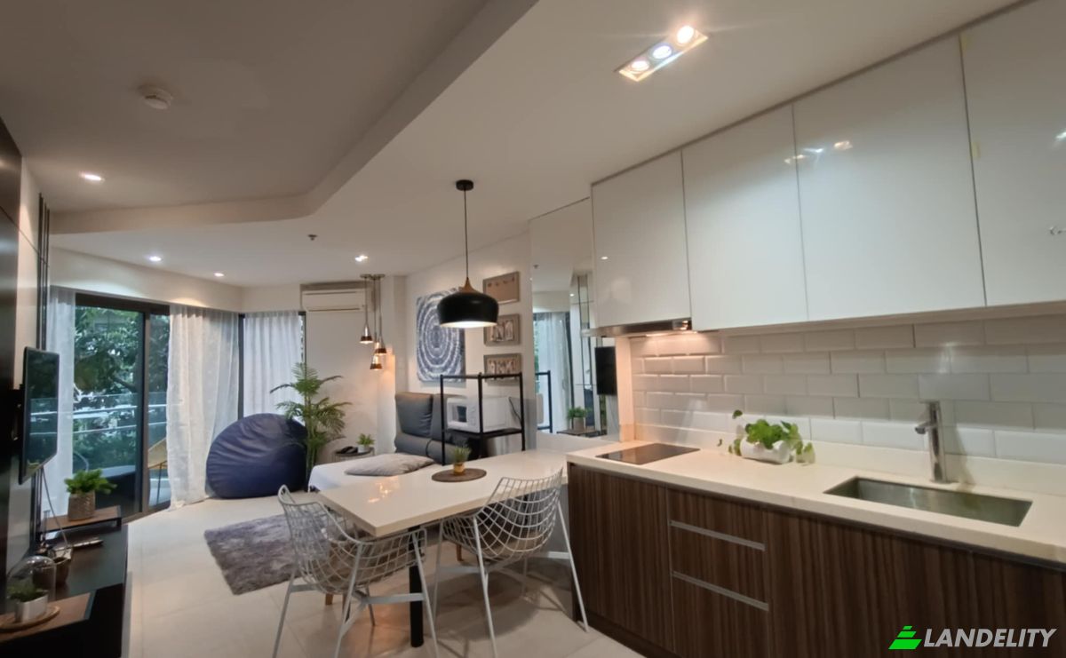 Condo for Sale Buyong Rd, Lapu-lapu City, Cebu, Central Visayas, Philippines. Photo 8