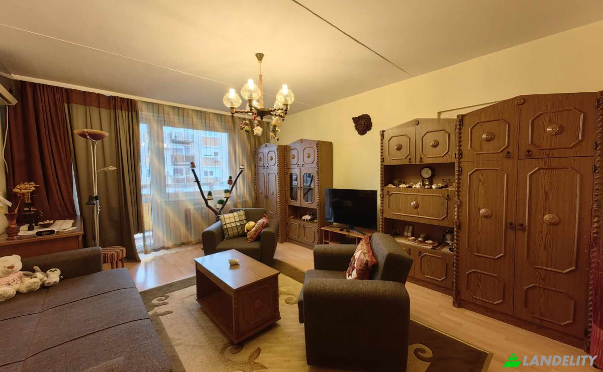 Apartment for Sale Budapest, Hungary, Ifjumunkas u 28, 1091 Hungary. Photo 1