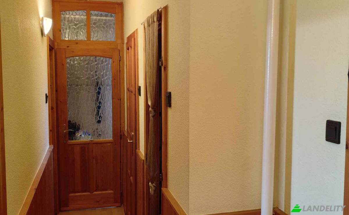 Apartment for Sale Budapest, Hungary, Ifjumunkas u 28, 1091 Hungary. Photo 2