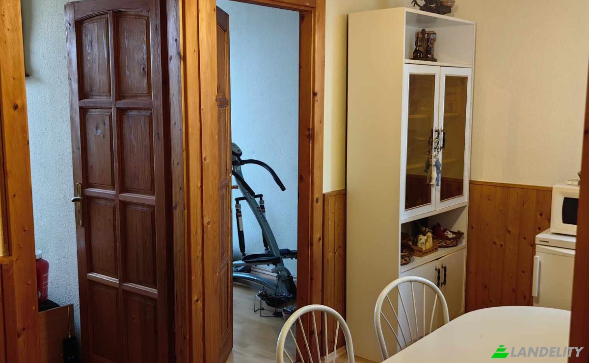 Apartment for Sale Budapest, Hungary, Ifjumunkas u 28, 1091 Hungary. Photo 3