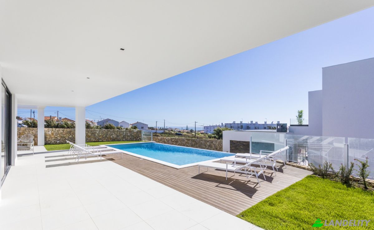 Villa for Sale R da Figueira 7, 2655-431 Ericeira, Ericeira, Mafra, Lisbon, Portugal. Photo 1