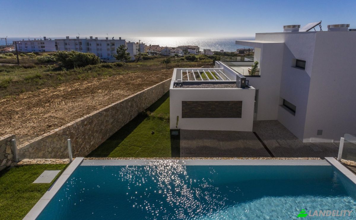 Villa for Sale R da Figueira 7, 2655-431 Ericeira, Ericeira, Mafra, Lisbon, Portugal. Photo 17
