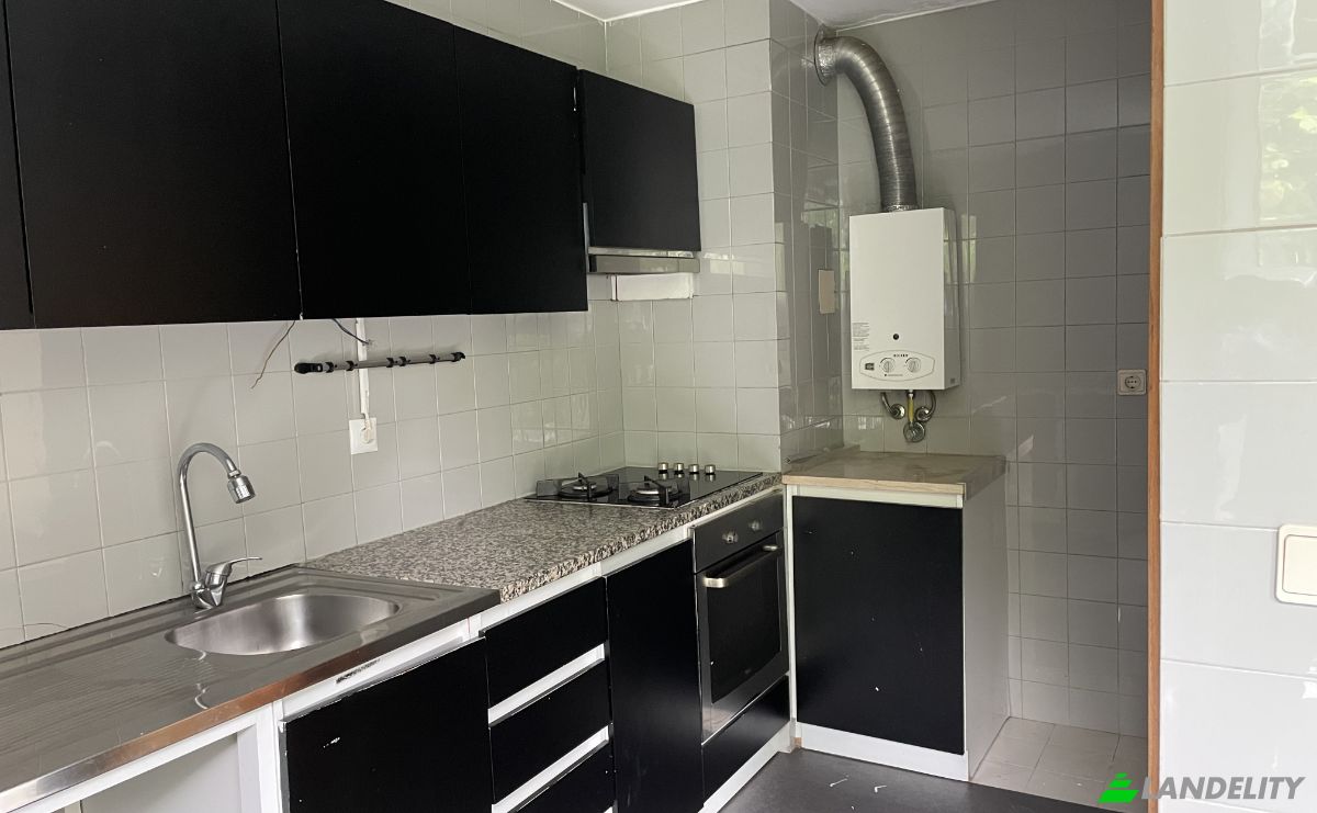Apartment for Sale R Alexandre ONeill 40, 4460 Sra da Hora, Senhora da Hora, Matosinhos, Porto District, Portugal. Photo 11