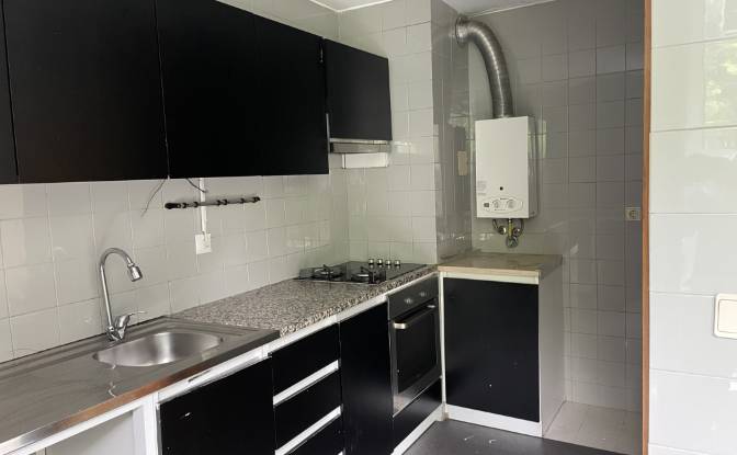 Apartment for Sale R Alexandre ONeill 40. Photo#11
