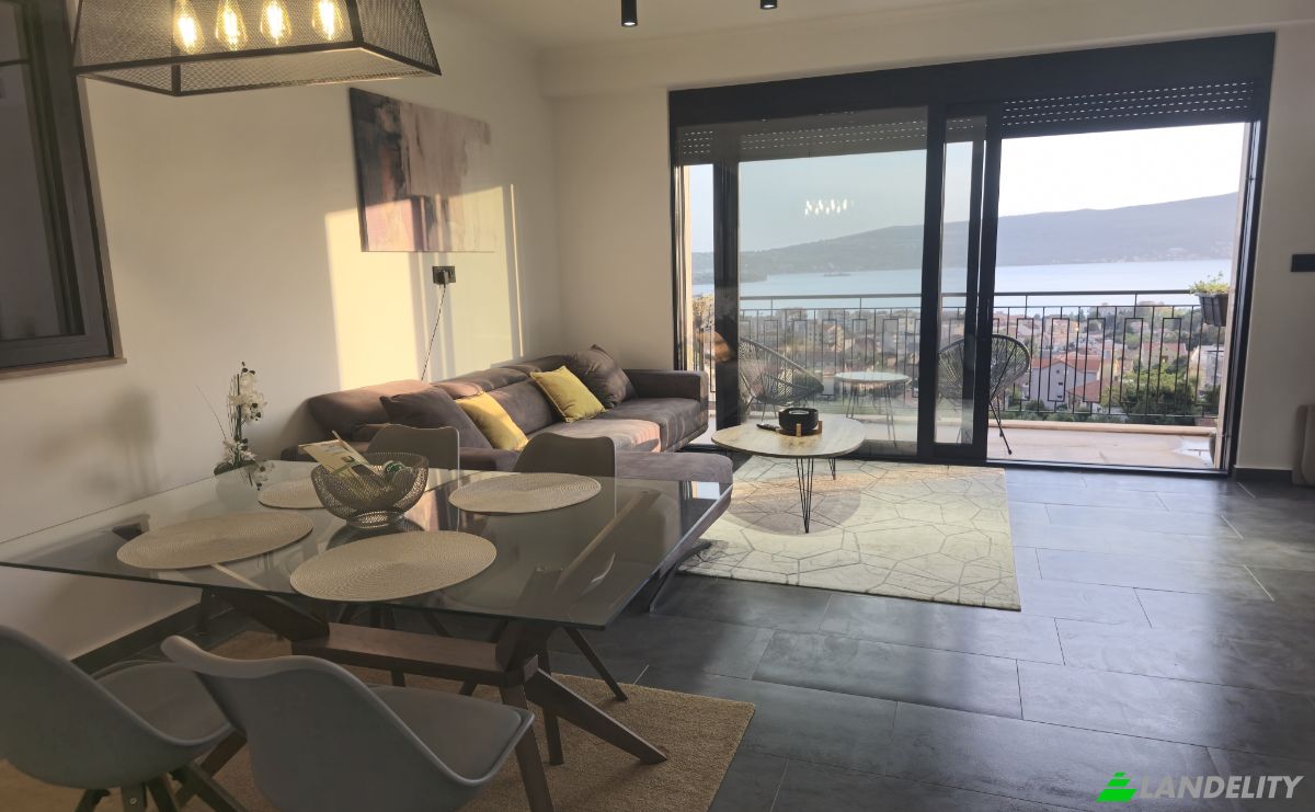 Apartment for Sale Tivat, Tivat Municipality, Montenegro. Photo 6