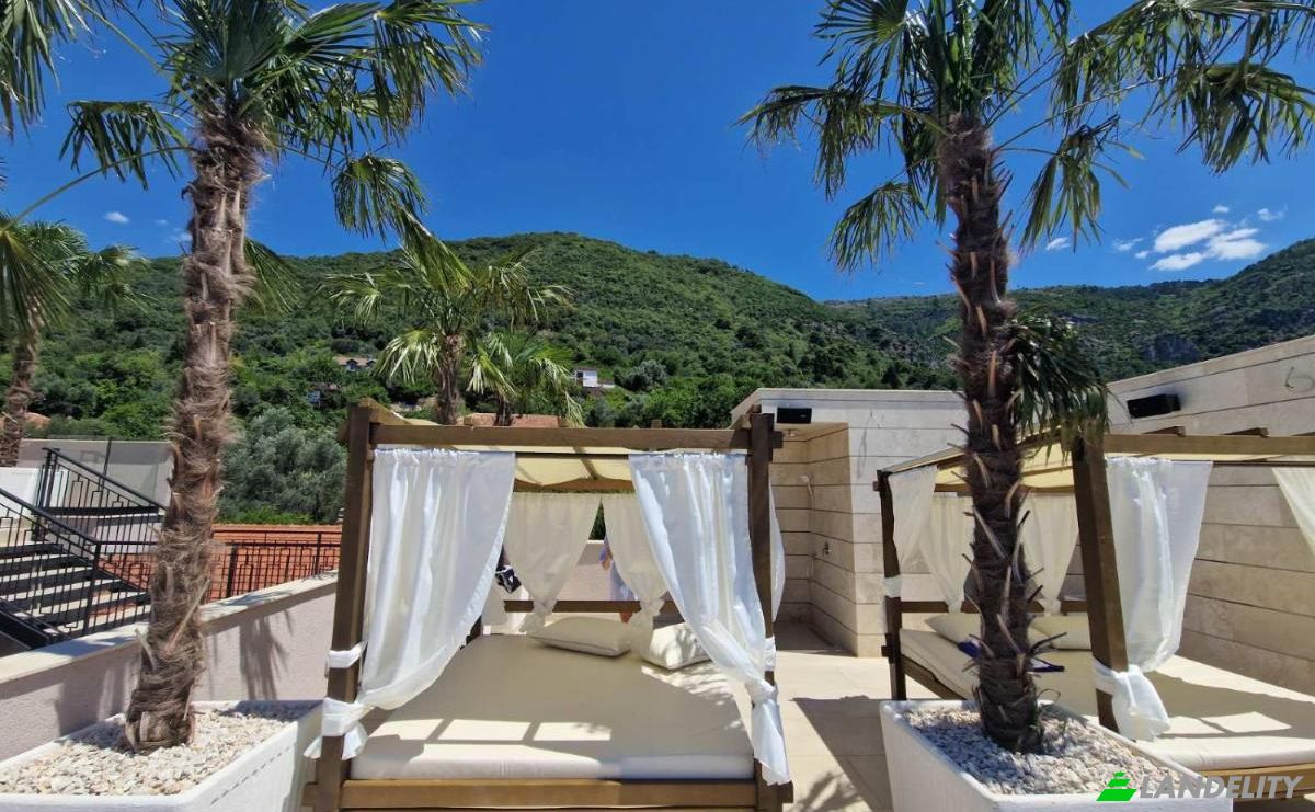 Apartment for Sale Tivat, Tivat Municipality, Montenegro. Photo 2