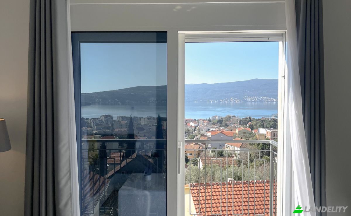 Apartment for Sale Tivat, Tivat Municipality, Montenegro. Photo 3