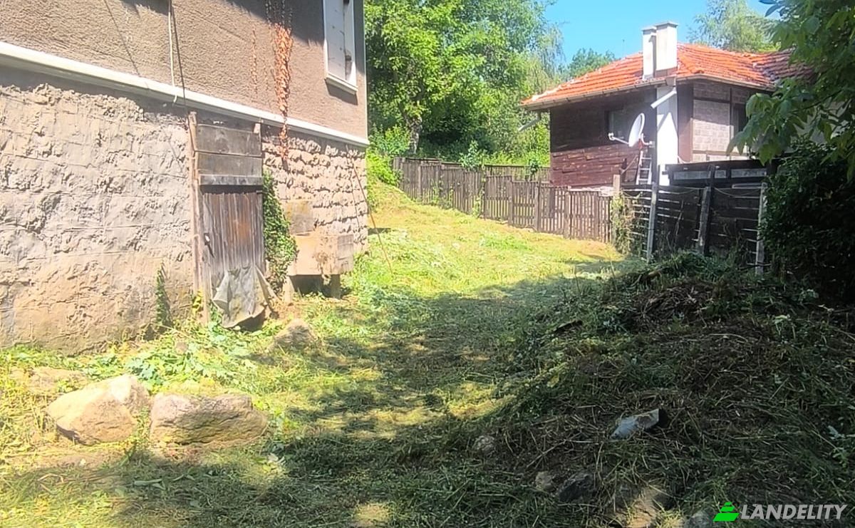 Single Family Home for Sale 2575 Vrattsa, Vratsa, Kyustendil, Kyustendil Province, Bulgaria. Photo 11