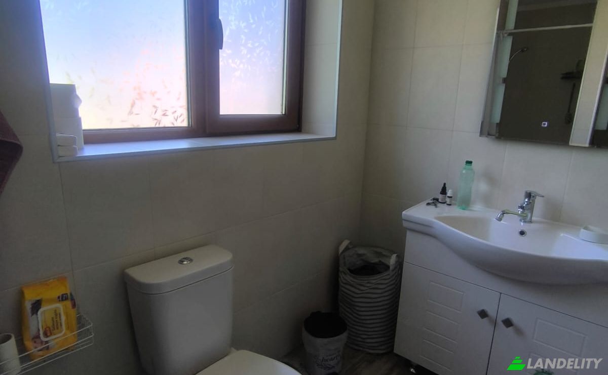 Single Family Home for Sale 2575 Vrattsa, Vratsa, Kyustendil, Kyustendil Province, Bulgaria. Photo 6