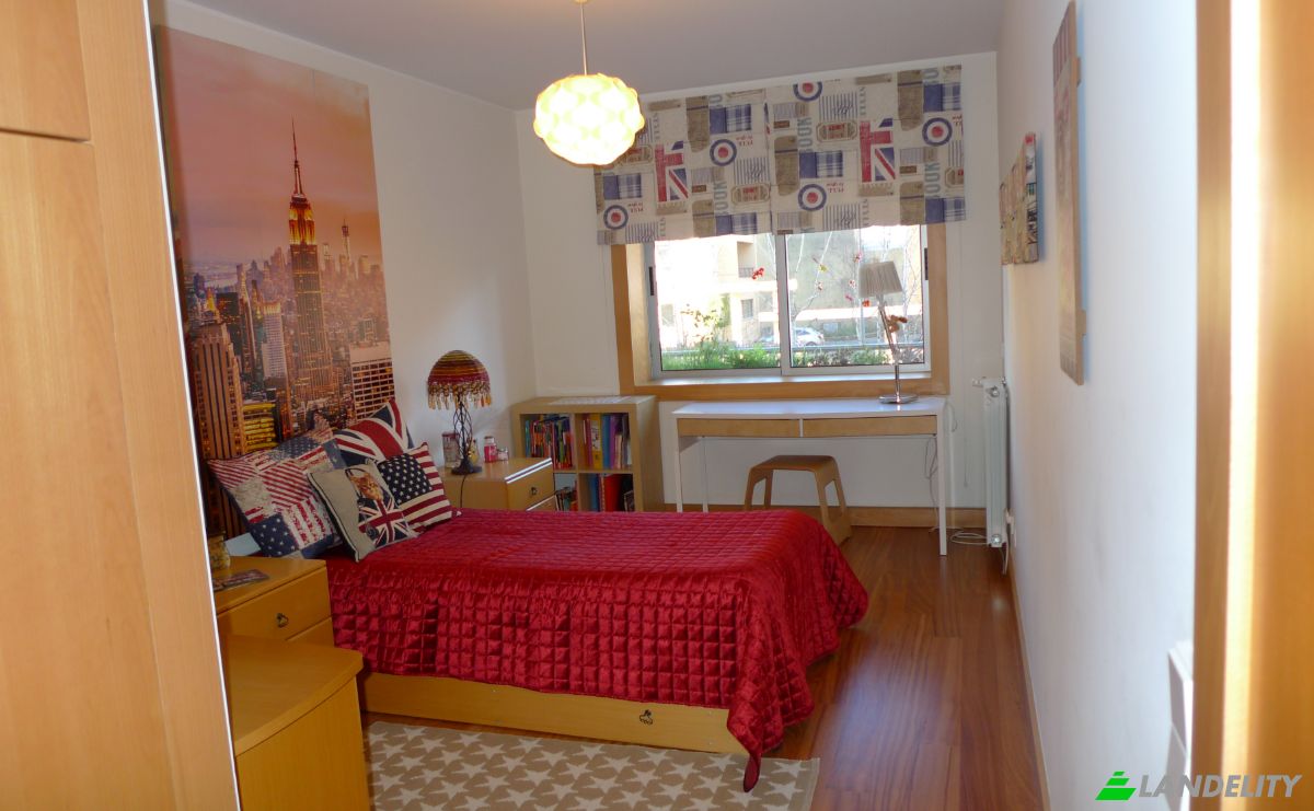 Apartment for Sale R do Aleixo 259, 4150-042 Porto, Porto, Porto District, Portugal. Photo 24