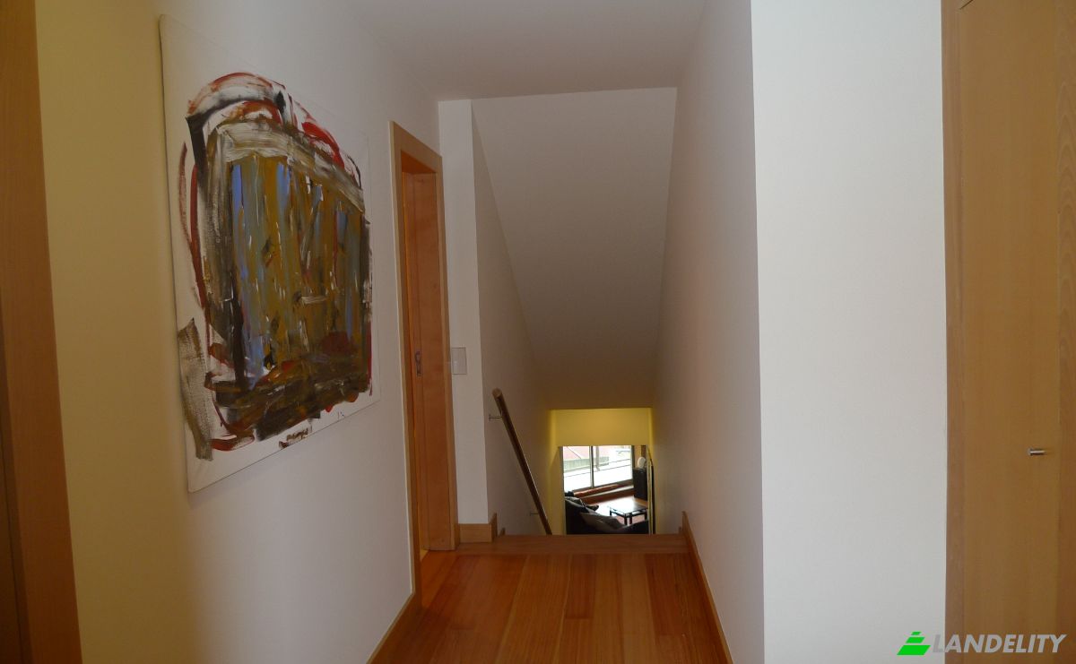 Apartment for Sale R do Aleixo 259, 4150-042 Porto, Porto, Porto District, Portugal. Photo 7