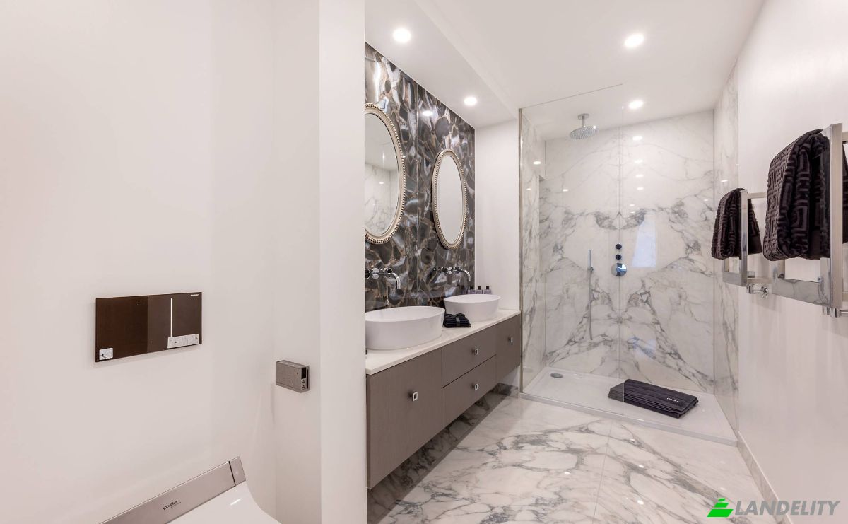 Apartment for Rent Athinas 62, Athina 105 51, Athens, Attica, Decentralized Administration of Attica, Greece. Photo 8