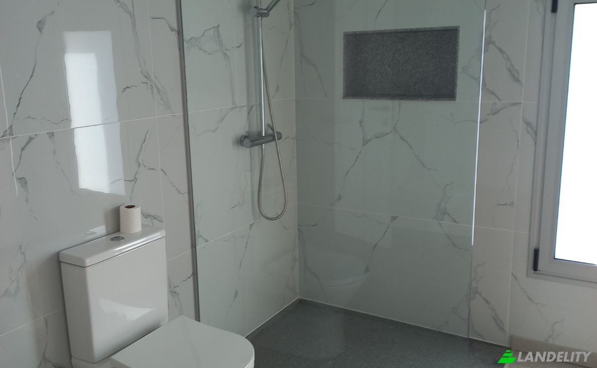 Single Family Home for Sale Impasse do Estaleiro 33, 9370-063 Arco da Calheta, Arco da Calheta, Calheta, Madeira, Portugal. Photo 13