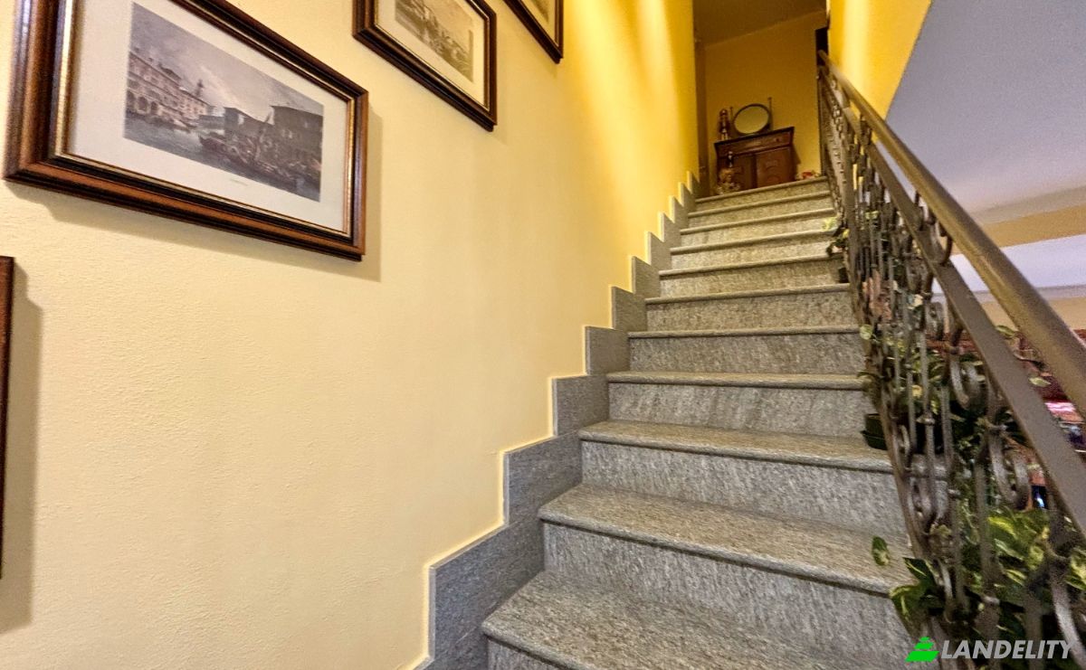 Apartment for Sale SP199, 113, 15078 Rocca Grimalda AL, San Pietro, Province of Alessandria, Piedmont, Italy. Photo 3