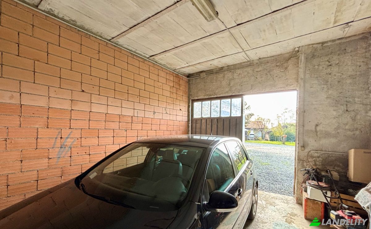 Apartment for Sale SP199, 113, 15078 Rocca Grimalda AL, San Pietro, Province of Alessandria, Piedmont, Italy. Photo 8