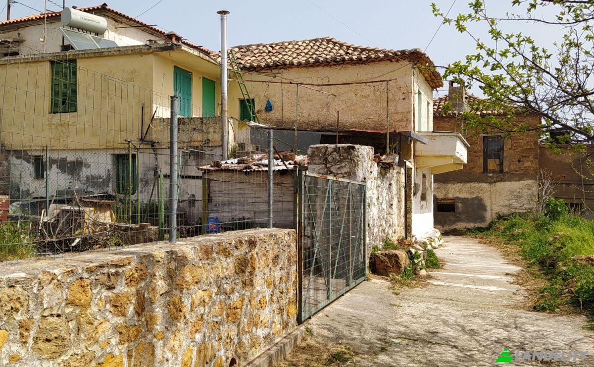 Townhouse for Sale Odos Hvris Onomasia, Krokees 230 57, Krokees, Peloponnese Region, Decentralized Administration of Peloponnese, Western Greece and the Ionian, Greece. Photo 2